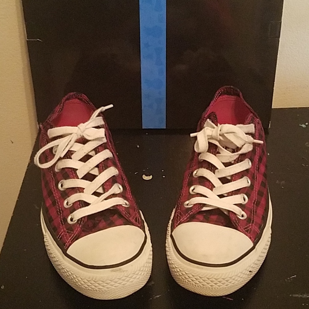 Low Top Converse